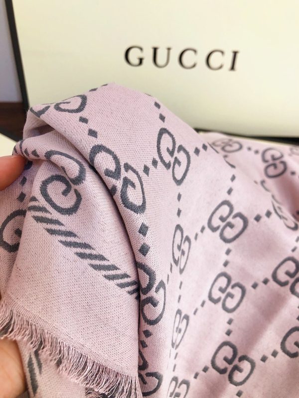 TO – Luxury Edition GCI Scarf 028