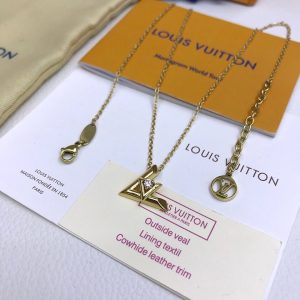 TO – Luxury Edition Necklace LUV015