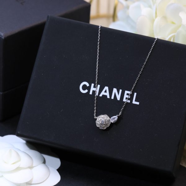 TO – Luxury Edition Necklace CH-L007