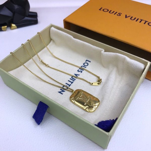 TO – Luxury Edition Necklace LUV014