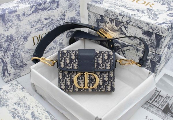 TO – Luxury Edition Bags DIR 242