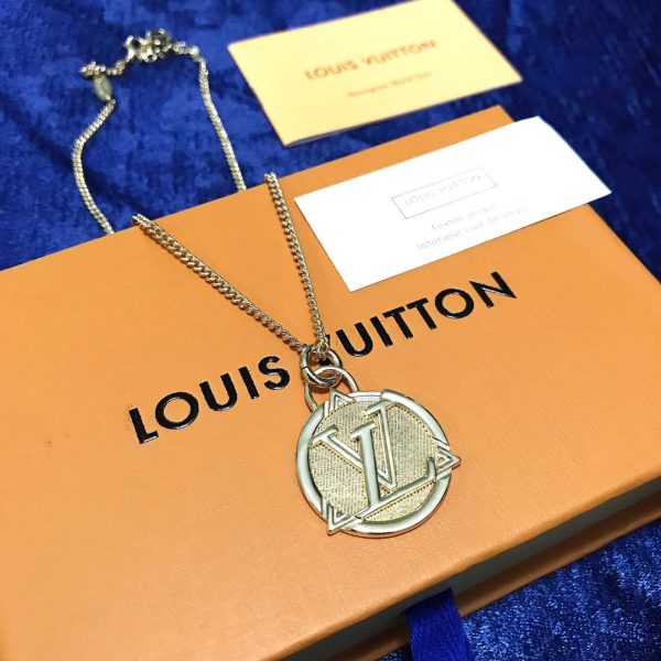 TO – Luxury Edition Necklace LUV026