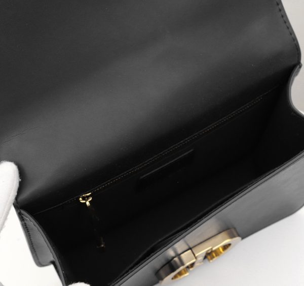 TO – Luxury Edition Bags DIR 149