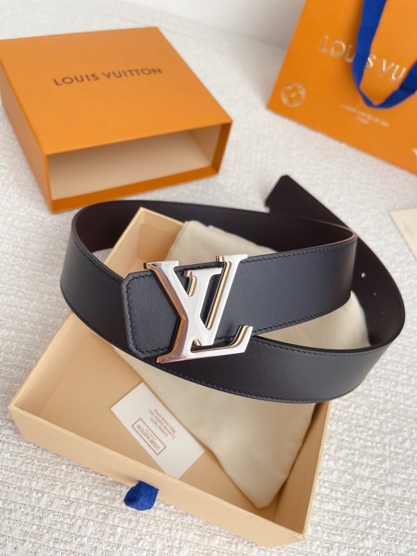 TO – Luxury LUV BELTS 030