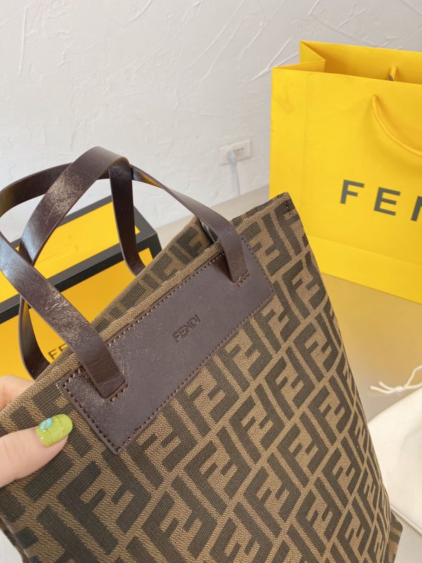 TO – Luxury Edition Bags FEI 142