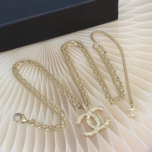 TO – Luxury Edition Necklace CH-L048