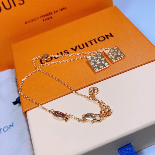 TO – Luxury Edition Necklace LUV018