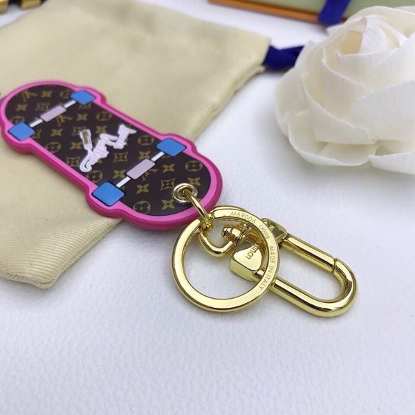 TO – Luxury Edition Keychains LUV 019