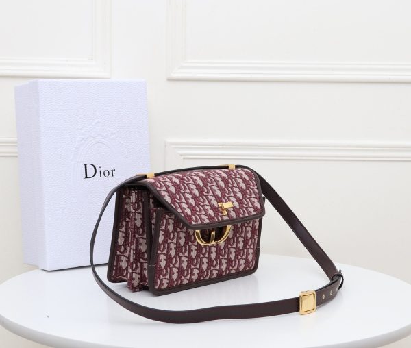 TO – Luxury Edition Bags DIR 143