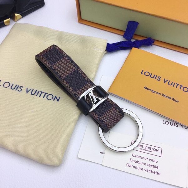 TO – Luxury Edition Keychains LUV 002