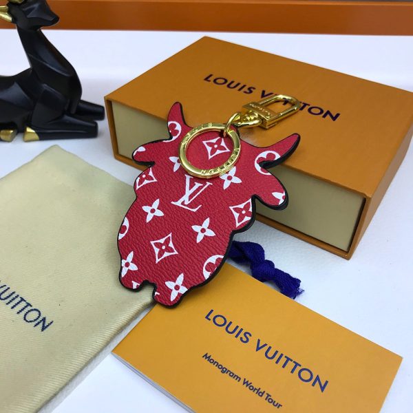 TO – Luxury Edition Keychains LUV 084