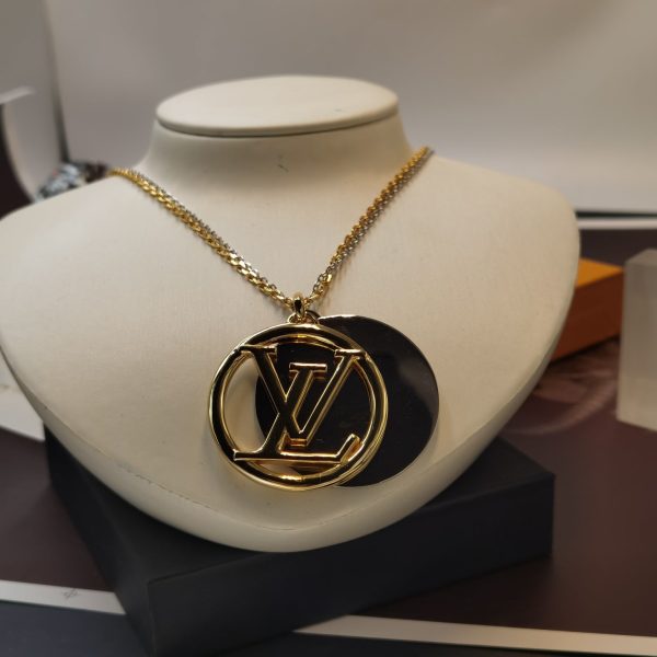 TO – Luxury Edition Necklace LUV030