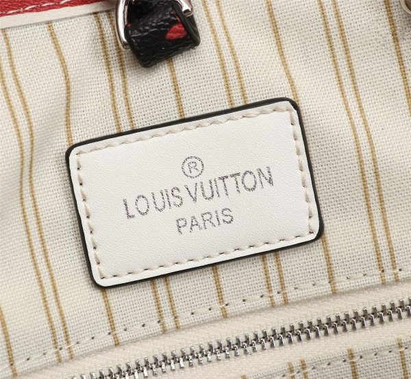 TO – Luxury Edition Bags LUV 185