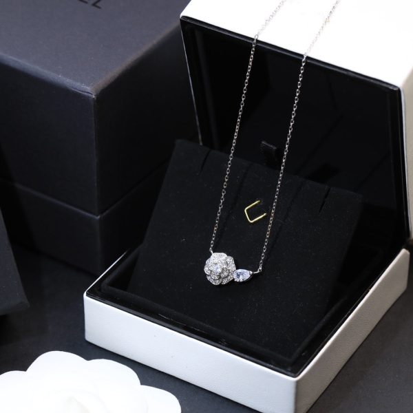 TO – Luxury Edition Necklace CH-L007