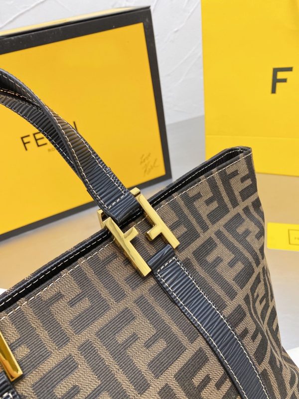 TO – Luxury Edition Bags FEI 104