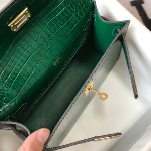 H MINI KELLY POCHETTE CROCODILE GOLD TONED HARDWARE GREEN 22CM