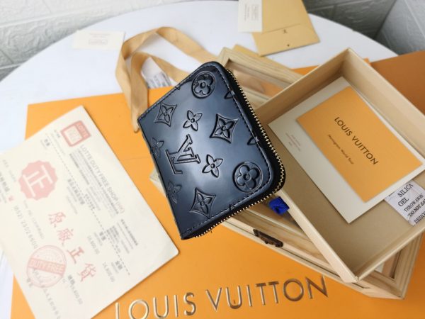 Luxury Wallet LUV 122