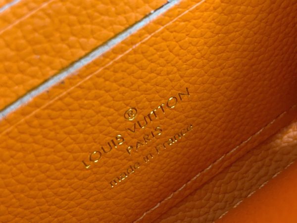 Luxury Wallet LUV 128