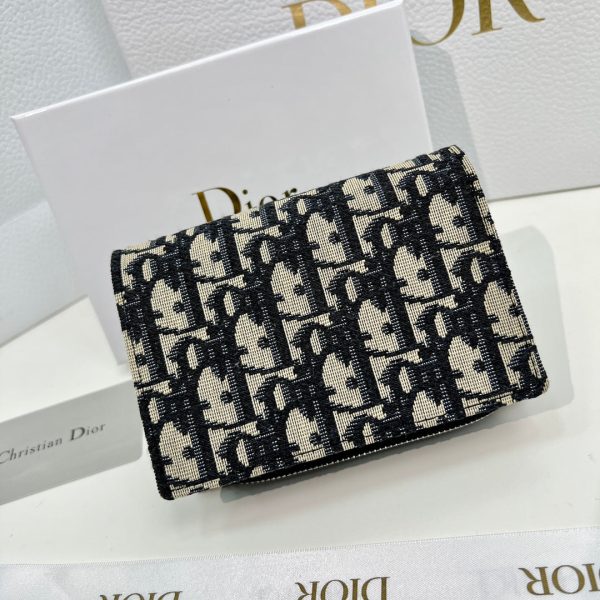 Luxury Wallet DIR 012