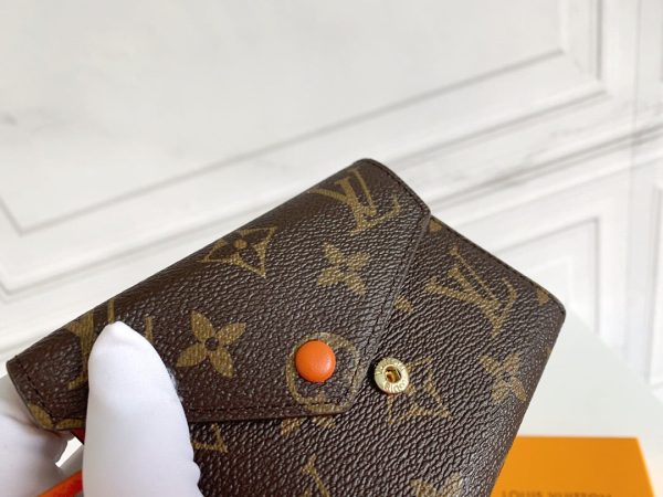 Luxury Wallet LUV 113