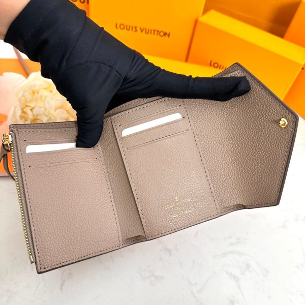 Luxury Wallet LUV 136