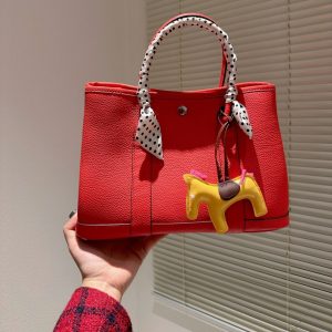 H GARDEN PARTY TOGO LEATHER RED 31CM