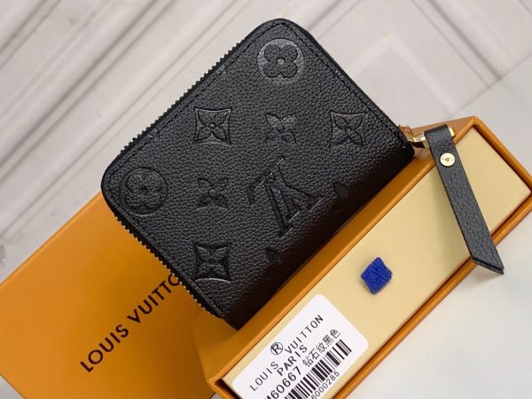 Luxury Wallet LUV 124