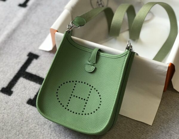 Hermes Evelyne 16 Amazone Bag Green With Silver-Toned Hardware For Women, Women’s Shoulder And Crossbody Bags 6.3in/16cm