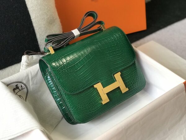 Hermes Constance 23 Pattern Crocodile Green For Women, Women’s Handbags, Shoulder Bag 9in/23cm