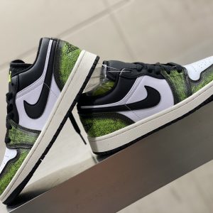  Nike Air Jordan 1 Low ‘White Black Green’ For Men DO8244-003