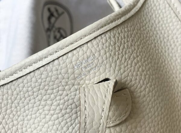 Hermes Evelyne 16 Amazone Bag Beige With Silver-Toned Hardware For Women, Women’s Shoulder And Crossbody Bags 6.3in/16cm