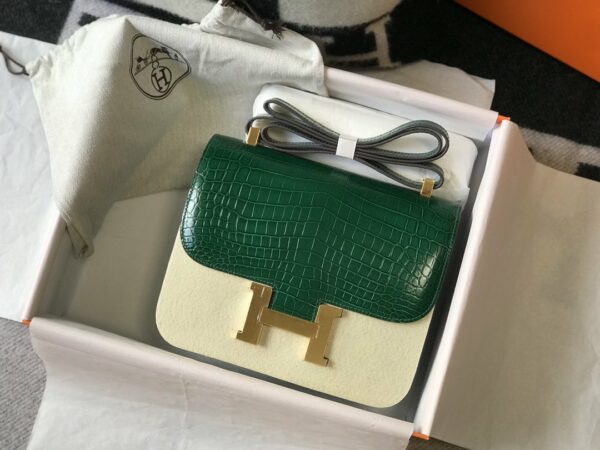 Hermes Constance 23 Pattern Crocodile Green For Women, Women’s Handbags, Shoulder Bag 9in/23cm