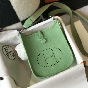 Hermes Evelyne 16 Amazone Bag Green With Silver-Toned Hardware For Women, Women’s Shoulder And Crossbody Bags 6.3in/16cm