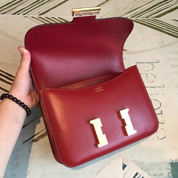 Hermes Constance Burgundy For Women Gold Toned Hardware 9.5in/24cm