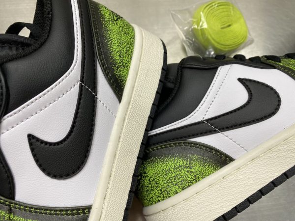  Nike Air Jordan 1 Low ‘White Black Green’ For Men DO8244-003