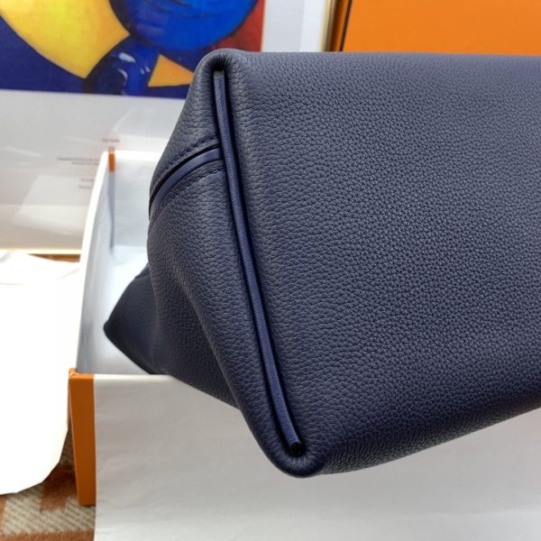 Hermes 24/24 Evercolor Swift Navy Blue For Women, Women’s Handbags, Shoulder Bag 11.4in/29cm