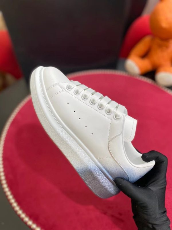 Alexander McQueen Oversized Sneaker White/Blue For Men