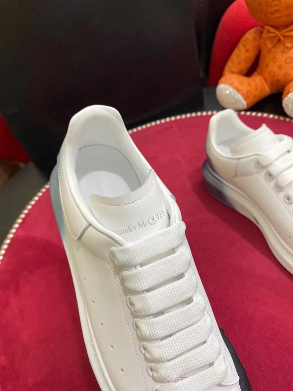 Alexander McQueen Oversized Sneaker White/Blue For Men