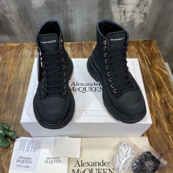 Alexander McQueen Tread Slick Boot Cotton Black For Men 604254W4MV21000