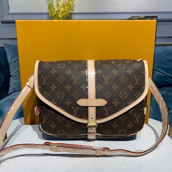 LV Saumur MM Monogram Canvas For Women, Women’s Handbags, Shoulder And Crossbody Bags 11.8in/30cm LV M40710