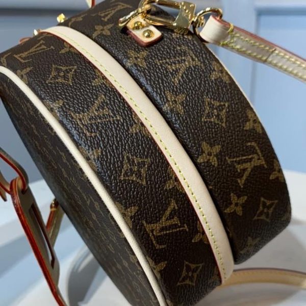 LV Petite Boite Chapeau Monogram Canvas For Women, Shoulder And Crossbody Bags 6.9in/17.5cm LV M43514