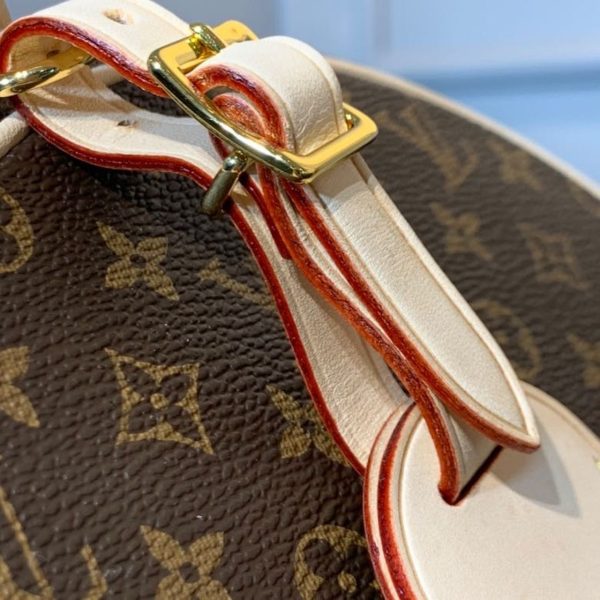 LV Petite Boite Chapeau Monogram Canvas For Women, Shoulder And Crossbody Bags 6.9in/17.5cm LV M43514