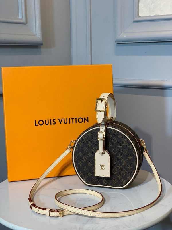 LV Petite Boite Chapeau Monogram Canvas For Women, Shoulder And Crossbody Bags 6.9in/17.5cm LV M43514