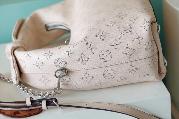 LV Why Knot MM Mahina Light Pink For Women, Shoulder And Crossbody Bags 13.4in/34cm LV