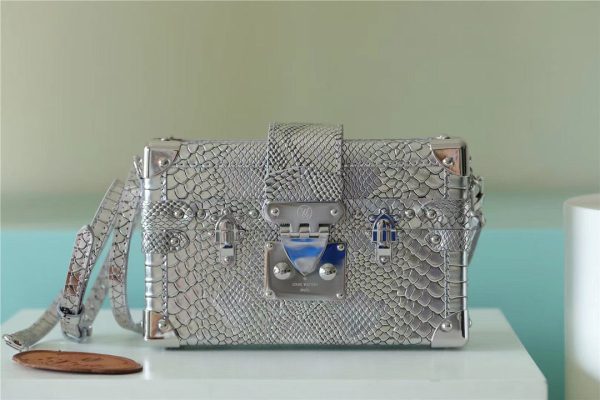 LV Petite Malle High Shiny Alligator Silver For Women, Shoulder And Crossbody Bags 7.9in/20cm LV