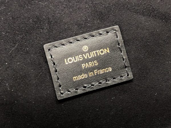 LV Pochette Metis Monogram Empreinte Black For Spring, Shoulder And Crossbody Bags 9.8in/25cm LV M46028