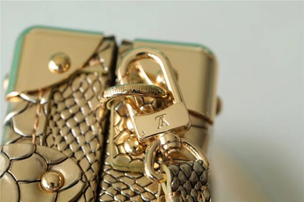 LV Petite Malle High Shiny Alligator By Nicolas Ghesquiere Gold For Women, Shoulder And Crossbody Bags 7.9in/20cm LV