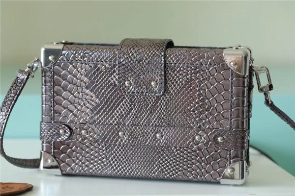 LV Petite Malle High Shiny Alligator By Nicolas Ghesquiere Silver For Women, Shoulder And Crossbody Bags 7.9in/20cm LV