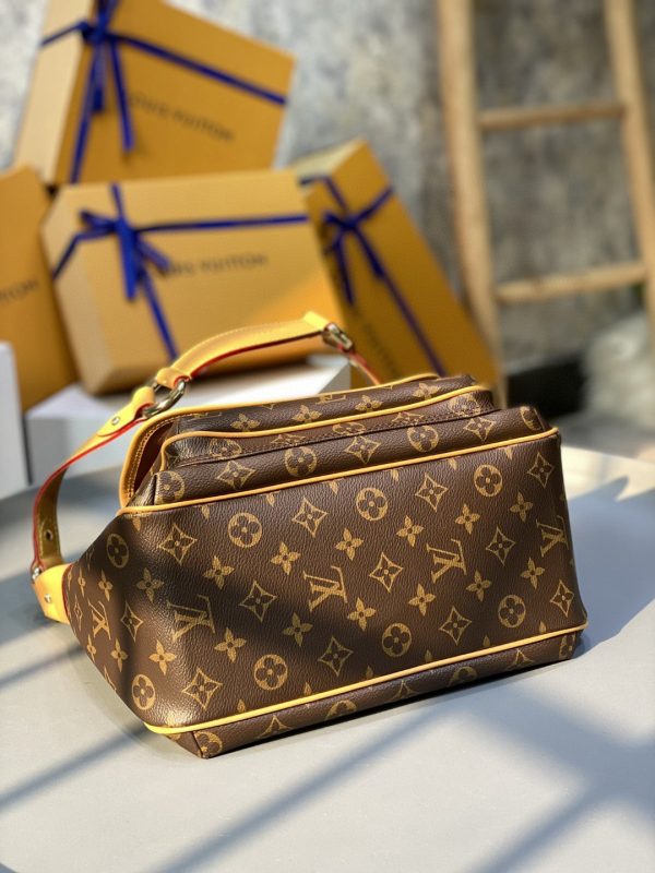 LV Tikal GM Monogram Canvas For Women, Shoulder Bags 30cm LV M40077