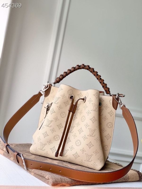 LV Muria Bucket Monogram Motif Beige For Women, Shoulder Bags 9.8in/25cm LV M55801